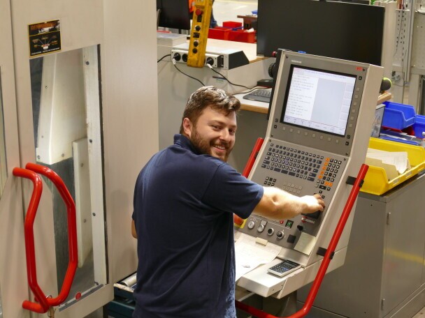 Ausbildung zum/zur Zerspanungsmechaniker/-in (m/w/d), 1. Bild