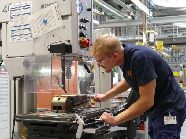 Ausbildung zum/zur Werkzeugmechaniker/-in (m/w/d) 2026, 1. Bild
